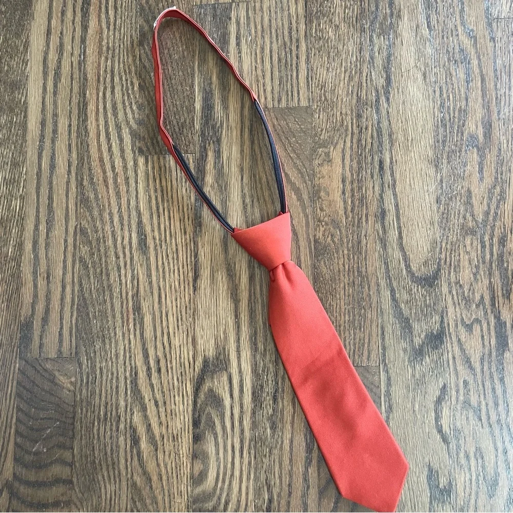3/$10  Boy’s necktie